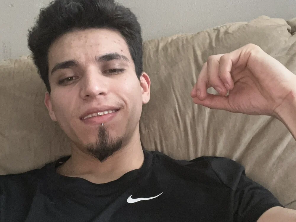 DishonestGoal6 offline XXX-chatje