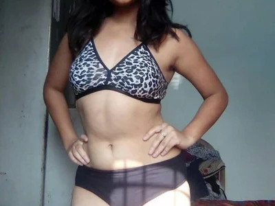 prisha_rani - doggy style creampie