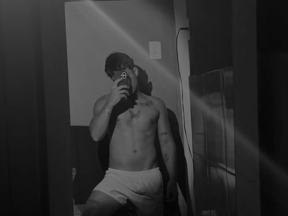 Chat XXX offline de Avlis96