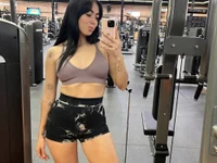 BrattyYanii webcam model