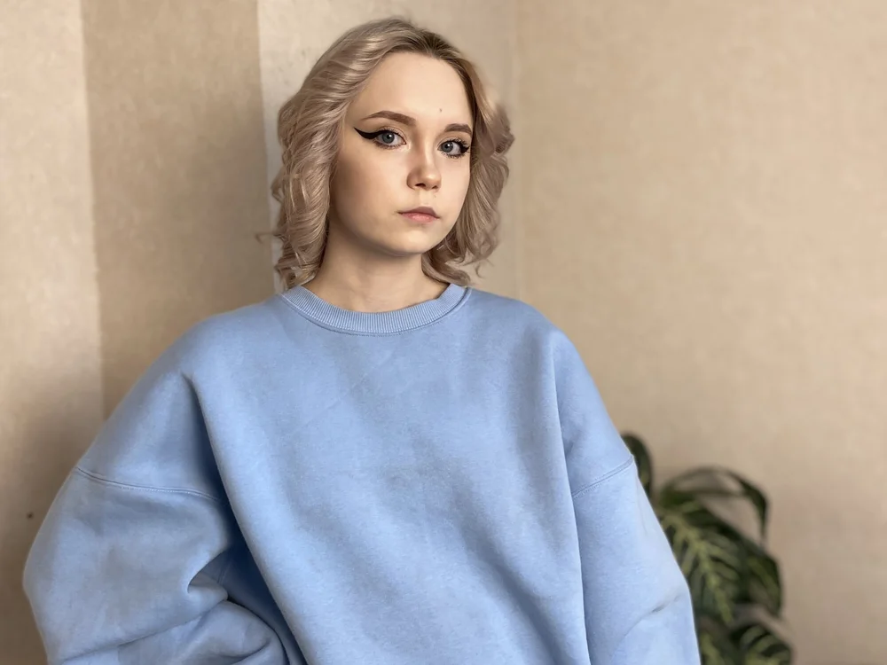 ClaireMathieu's Offline XXX Chat
