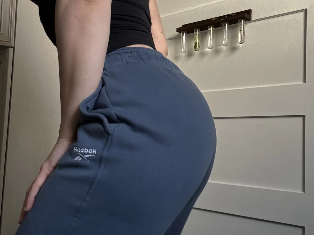 NataLee_vault cam model