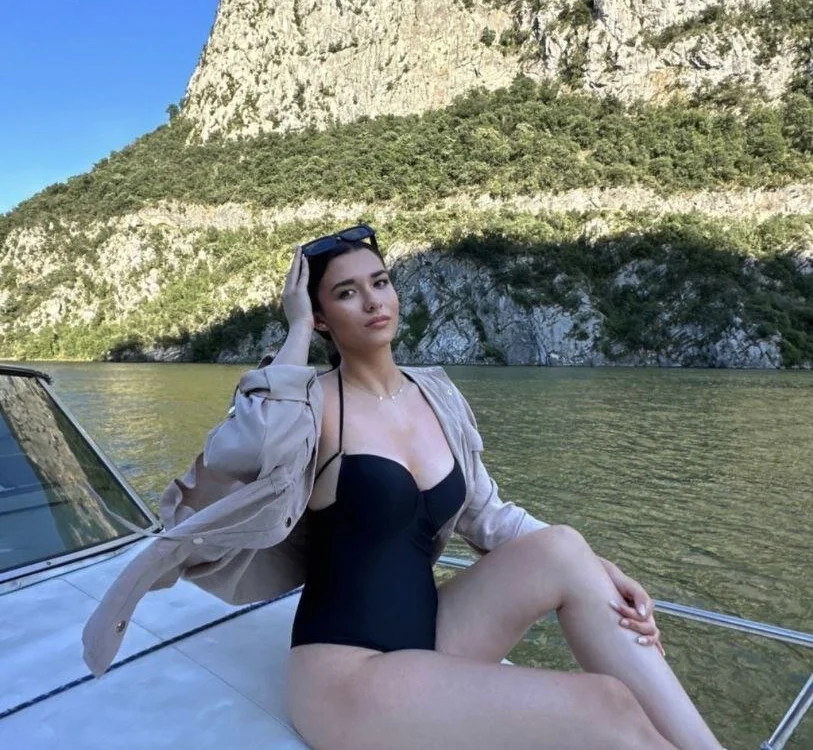 AlissaMartins offline chatrum