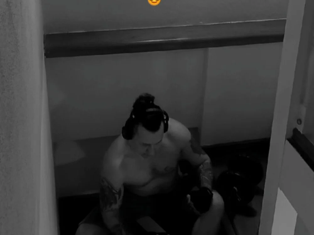 albatross17's Offline XXX Chat