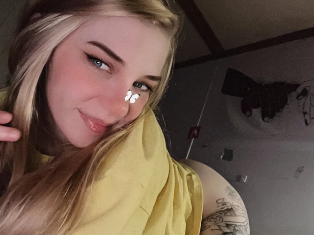 qtkayyzzxoxo's Offline XXX Chat