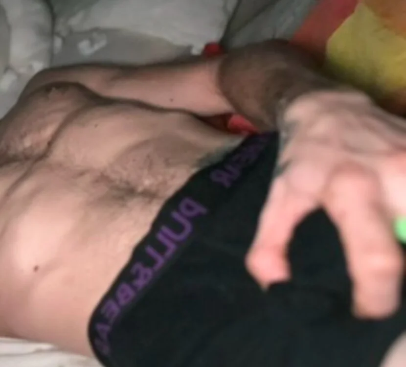 elqnoperdona69's Offline Chat Room