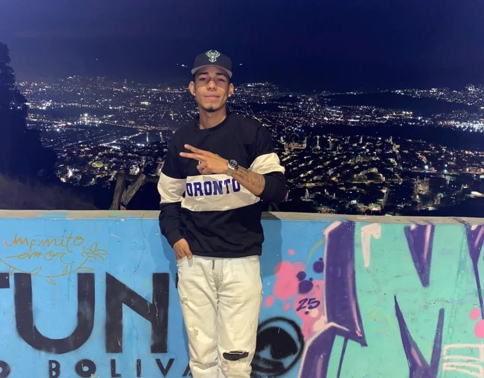 Офлайн-чат XXX OUBA-boy_