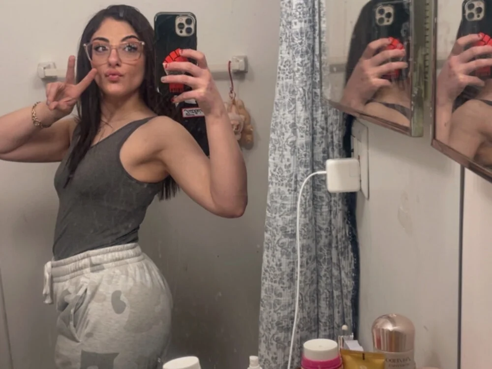 Mariyyumyums' Offline XXX Chat