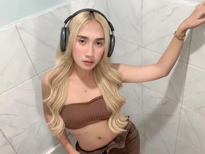 Lesly_More - Trans 