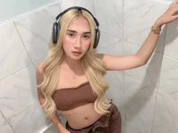 Lesly_More