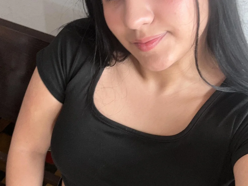 Little_ponys18's Offline XXX Chat