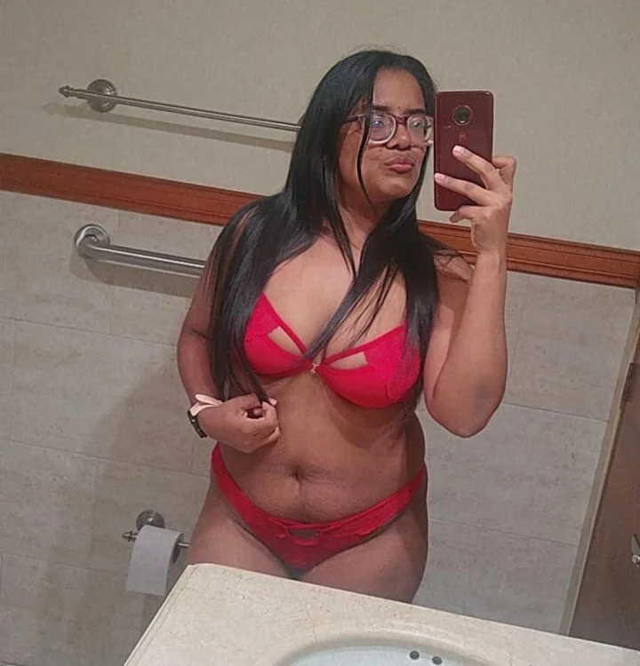 EmmaBrunette_ Offline Chatraum