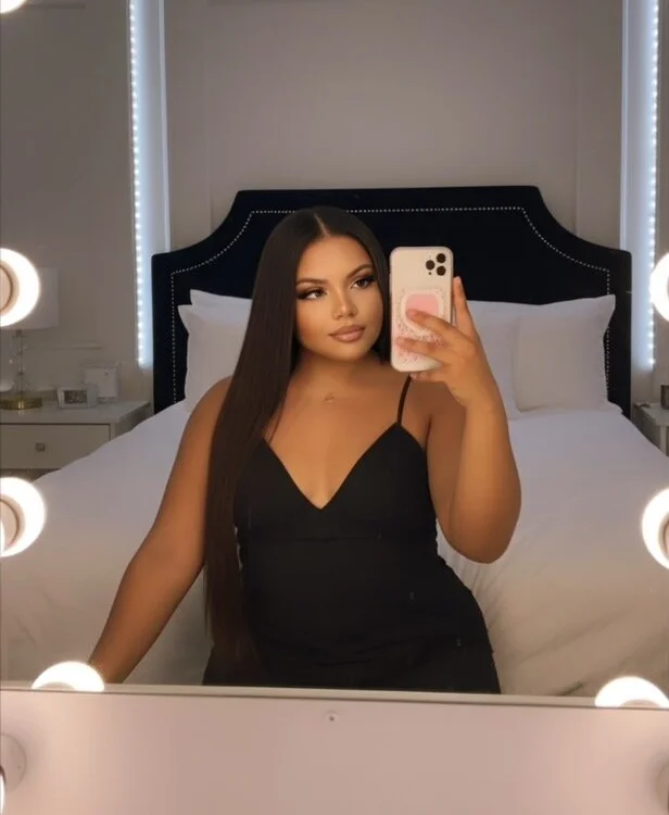 Bellabbc's Offline Chat Room
