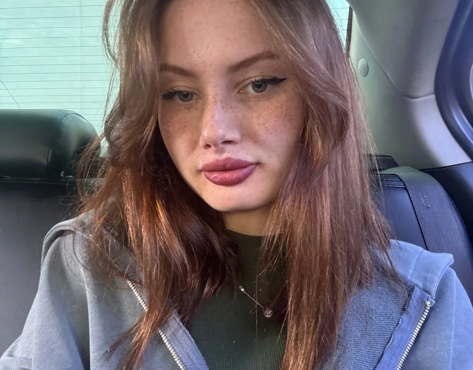Hera_Samph's Offline Chat Room