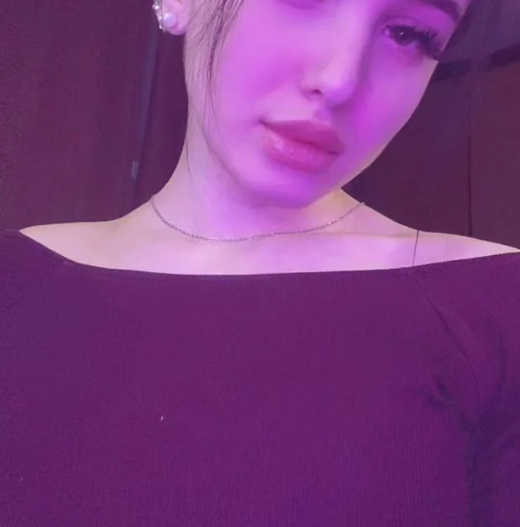 StacyHoyles Offline XXX-Chat