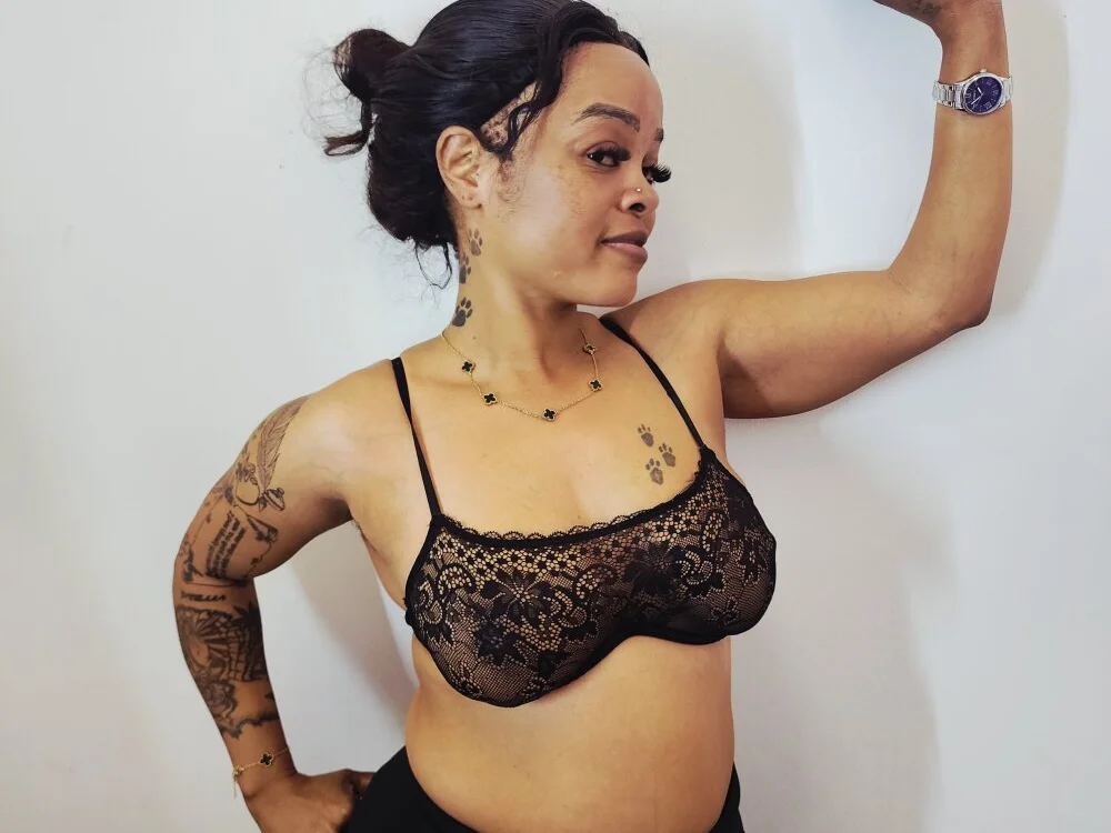 Offline XXX chat Cherrybootyjoy