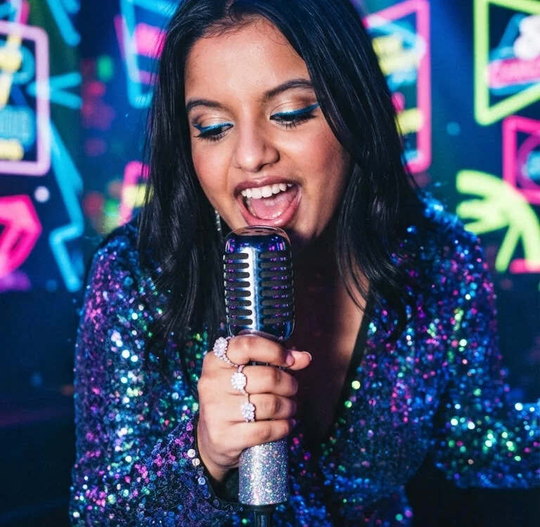 Offline XXX chat Sexy_Aaradhya