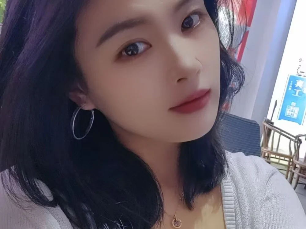 wanwan-07 的封面照片