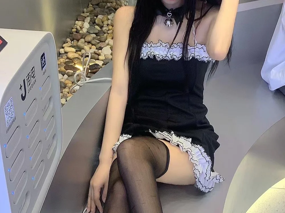 cnlilisha's Offline Chat Room