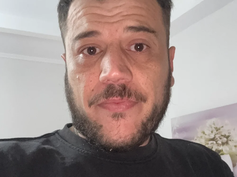 big-cock33a Offline XXX-Chat