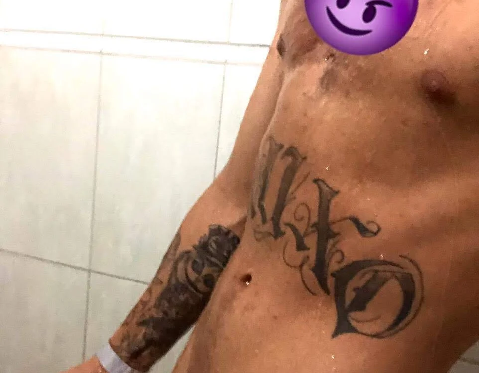 kaahleb Offline XXX-chat