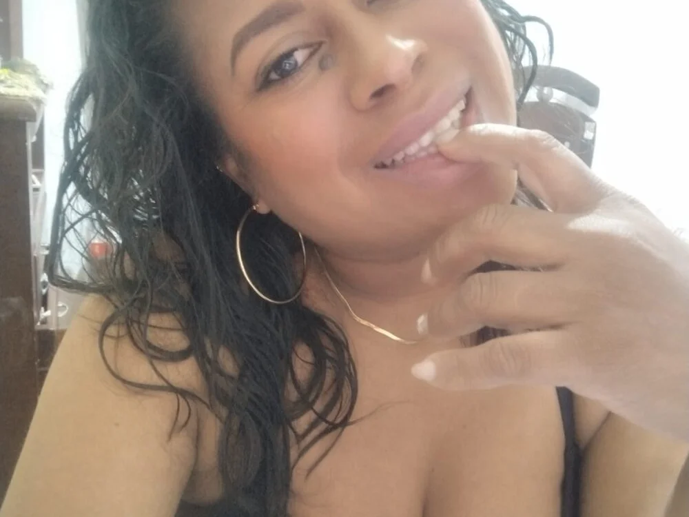 Caprichosa-39n Offline XXX chat