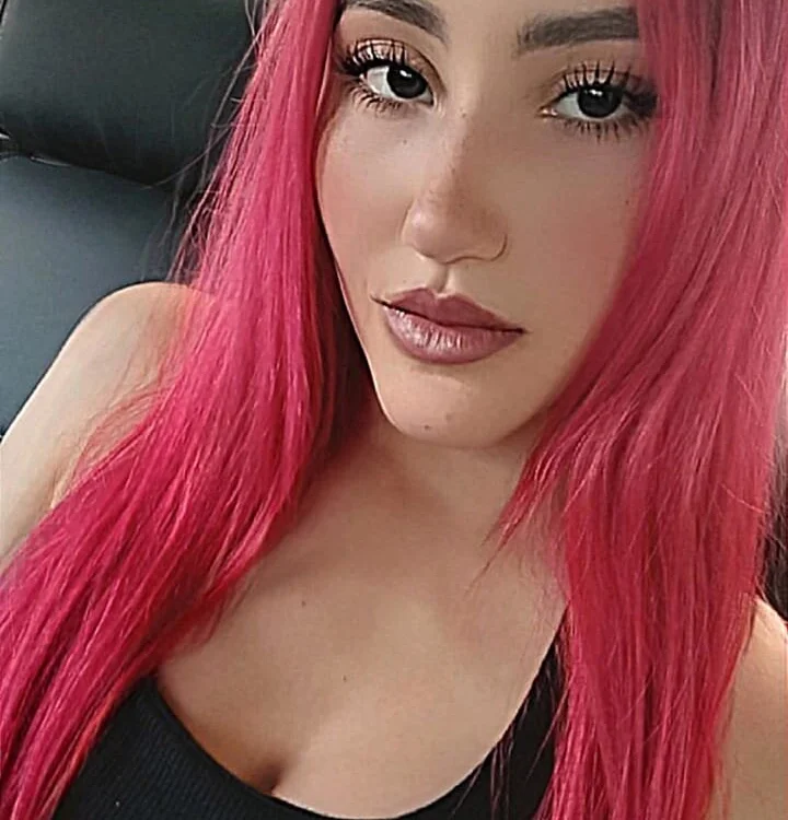 Chloe_grey__ offline XXX-chatje