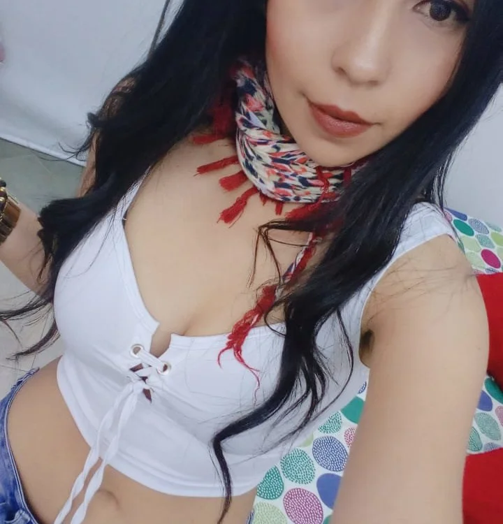 Offline chatovací místnost Ali_Queen