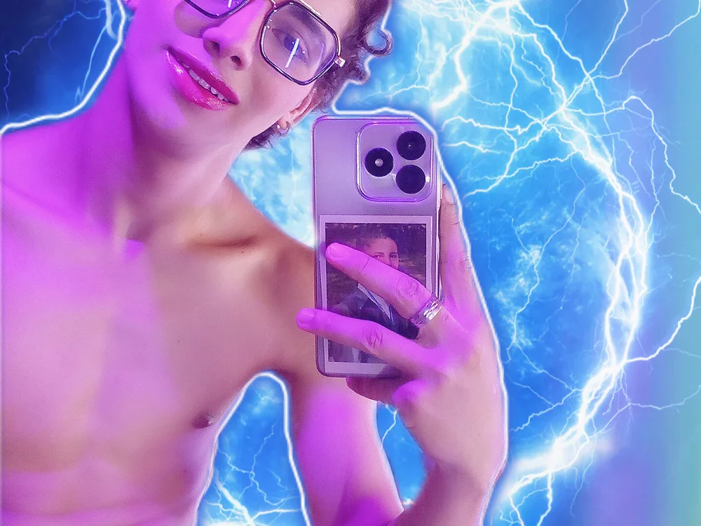 Thomasharris2028's Offline Chat Room