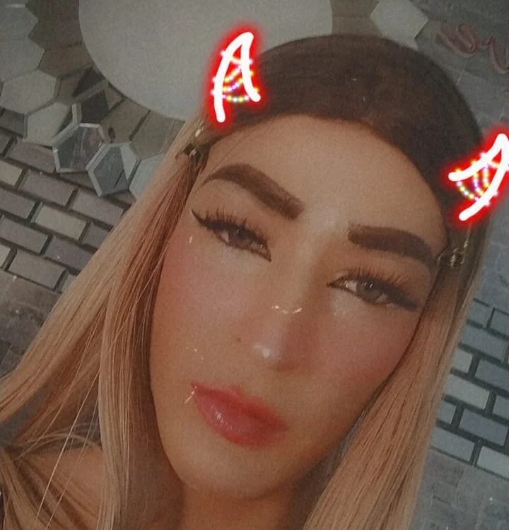 mystique_ts offline XXX-chat