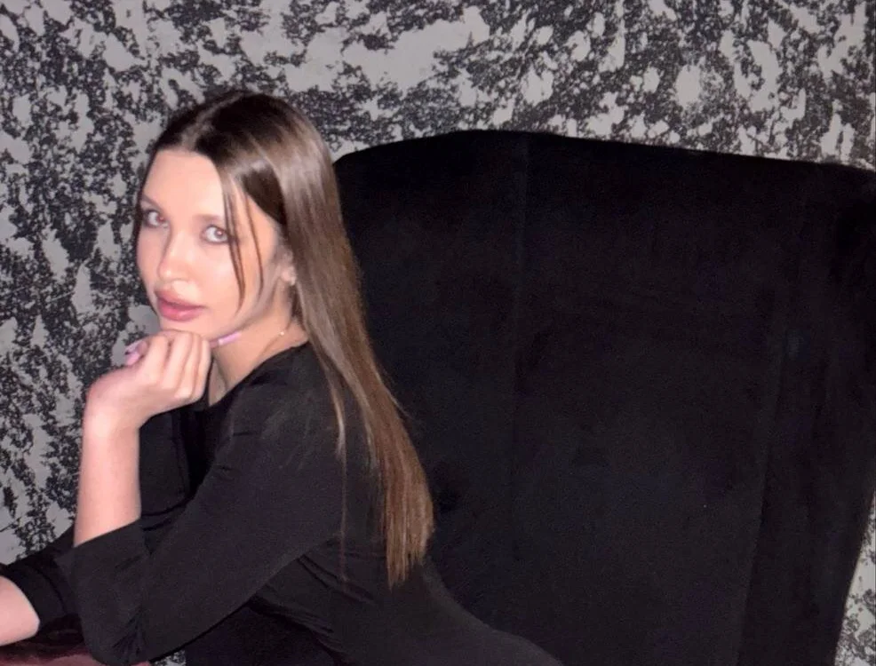 _britney_babe_ Offline Chatraum