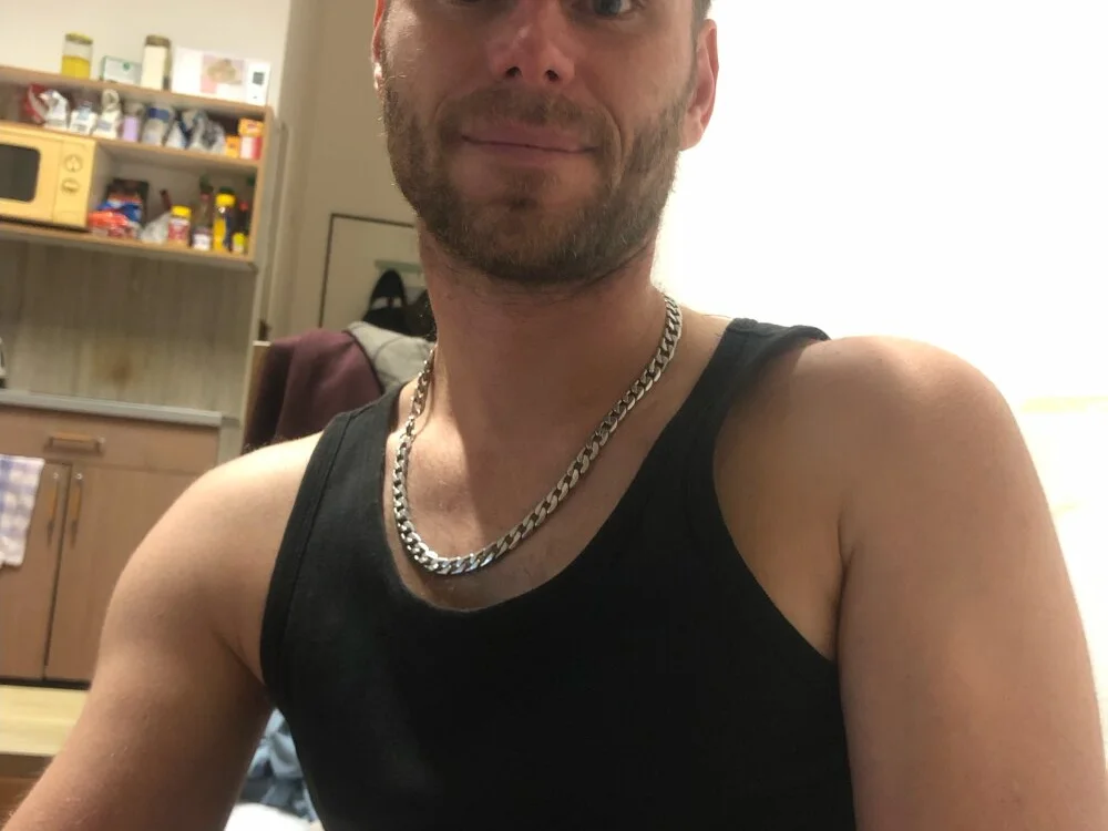 jungyjemagor 离线XXX聊天