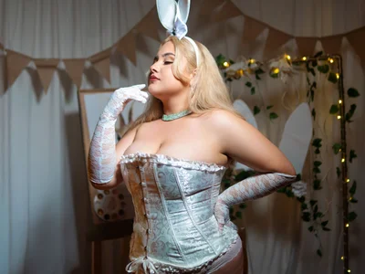 Zafiro_claire profile