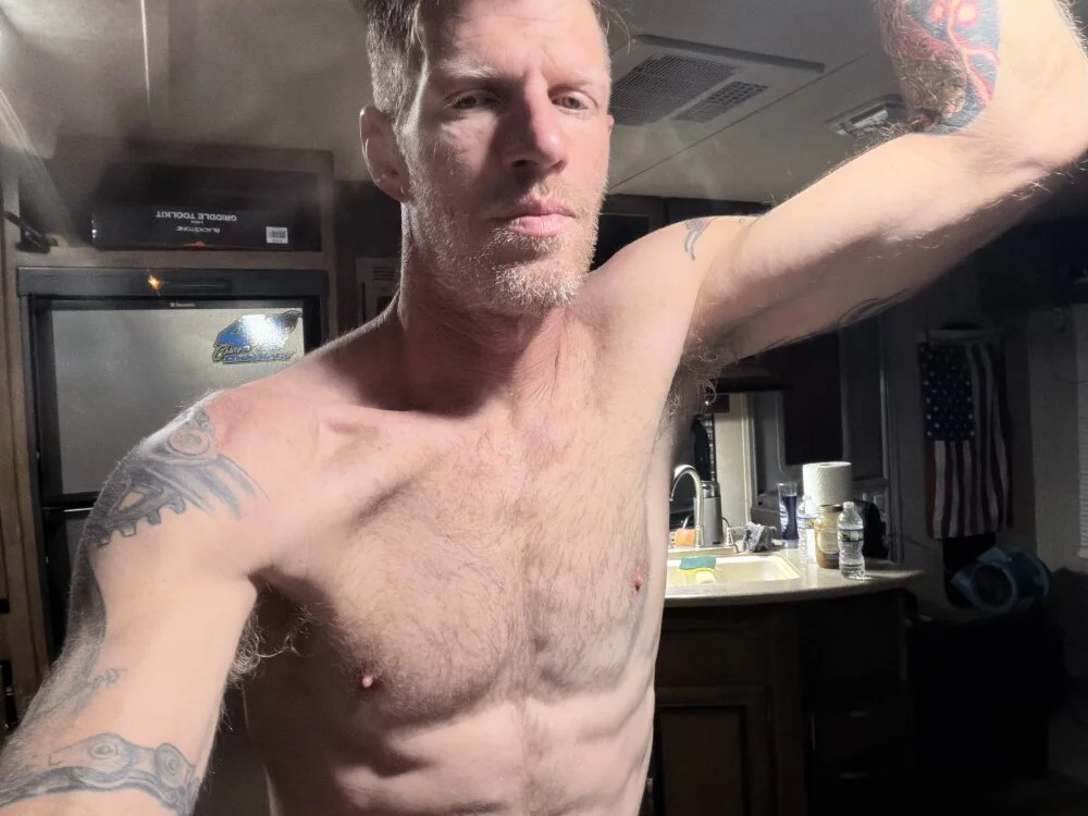 DMcNasty4 现场XXX聊天