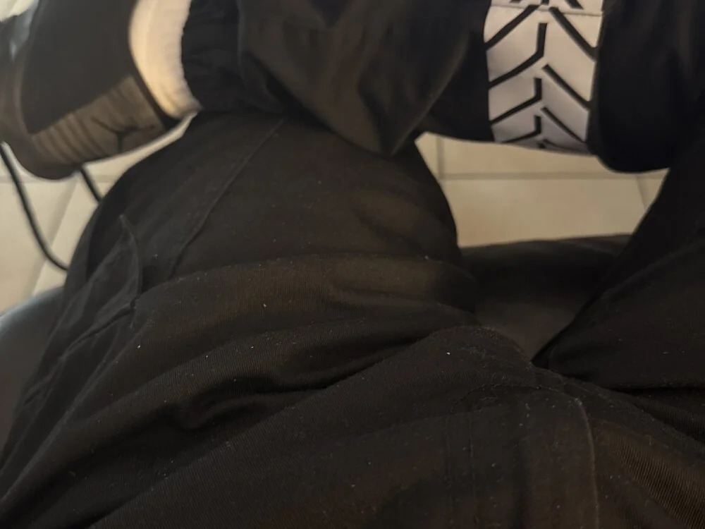 rebeudomi69 Obrolan XXX Offline