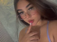 XXX chat uživo modela Anasha21