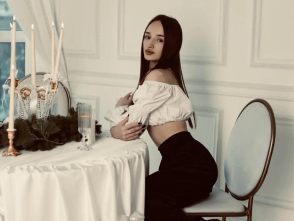 miiss__lulu Offline XXX-chat