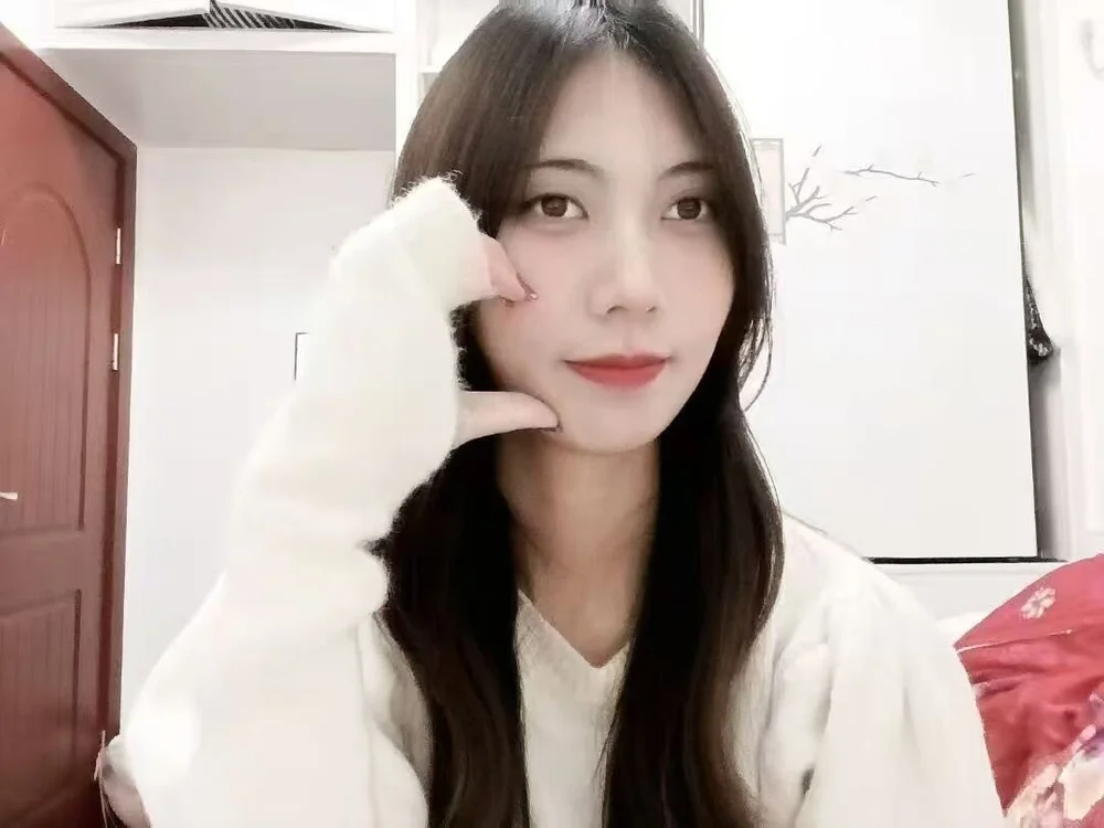 qinqin-168 离线XXX聊天