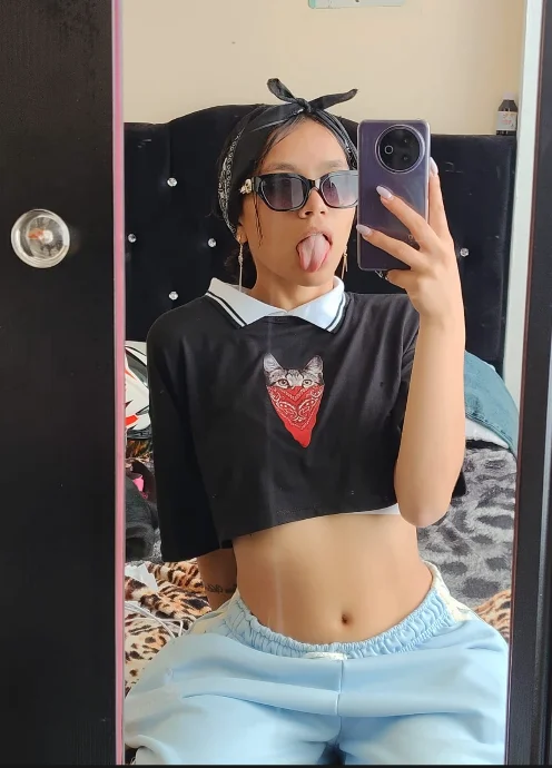 Bilik Sembang Luar Talian Malika_Amara