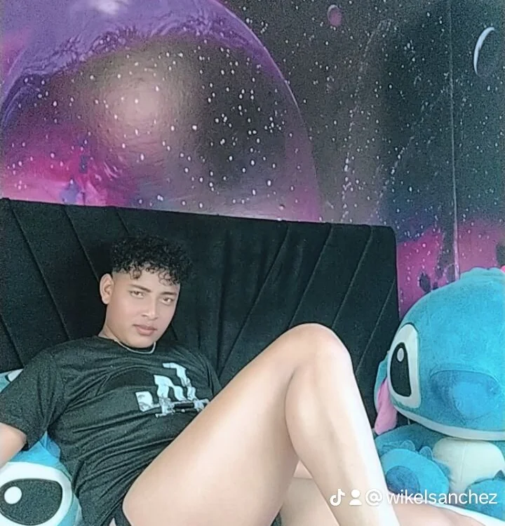 sthefersanchez 离线XXX聊天