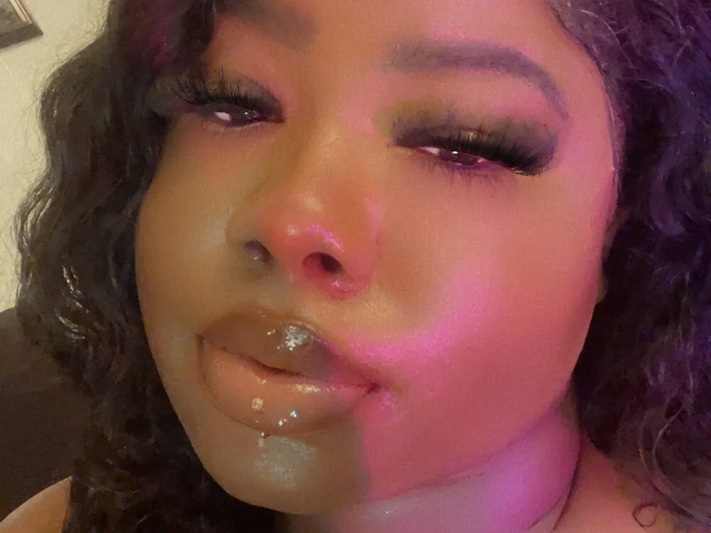 Chat XXX offline de MissHeavenleighreign