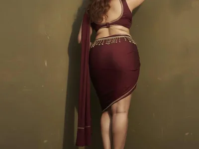 HOT-NISHA22 - Girl 