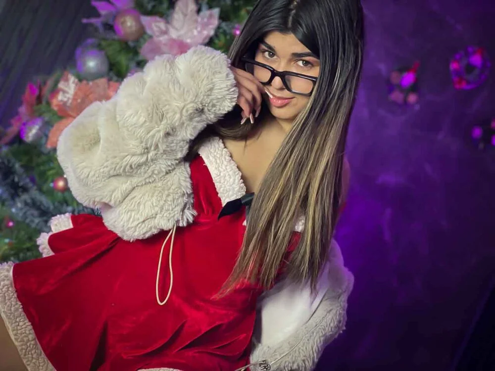 NahomiConnor_ Offline XXX-chat