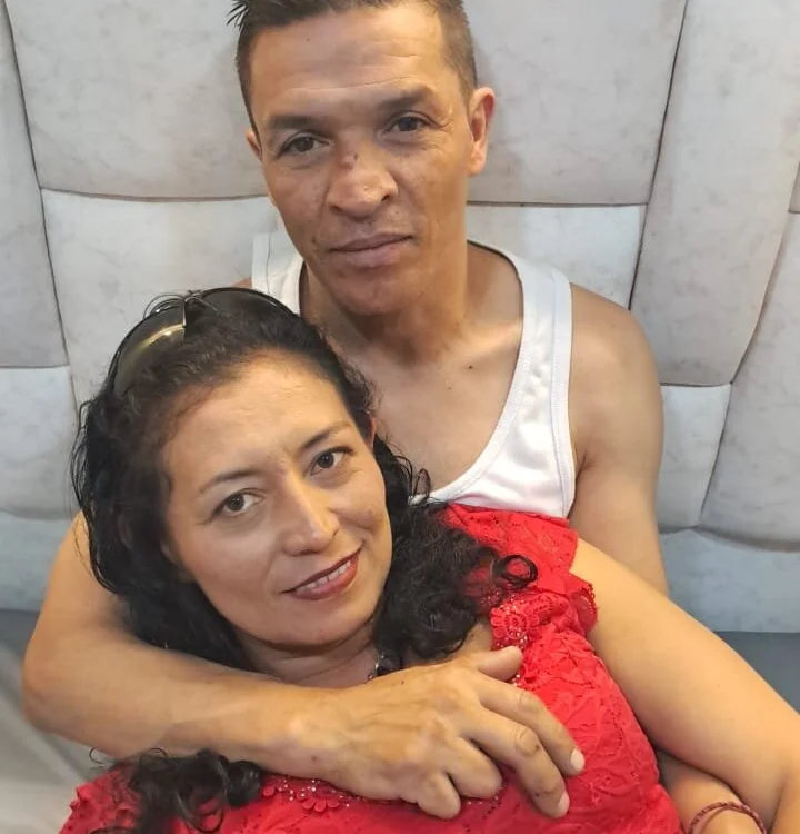 Tonyandjessy's Offline XXX Chat
