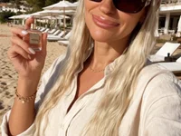 HotMilfy69 live cam model