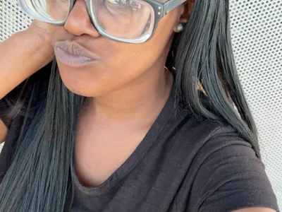 Ebonybonnie - Girl 
