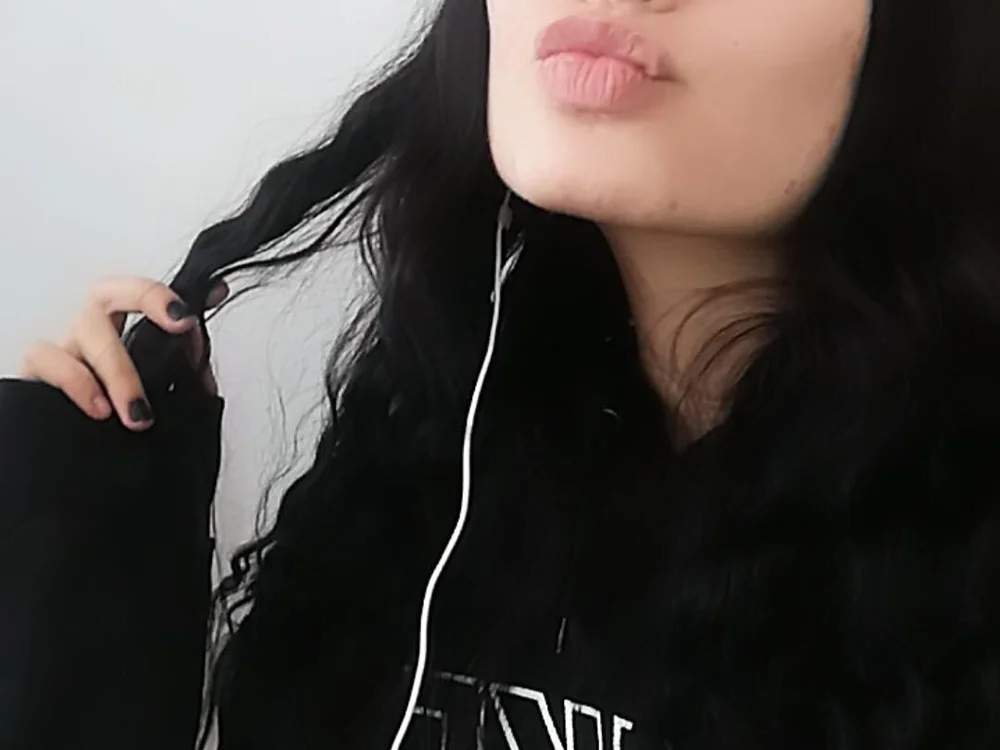 Lilly_Wang's Offline Chat Room