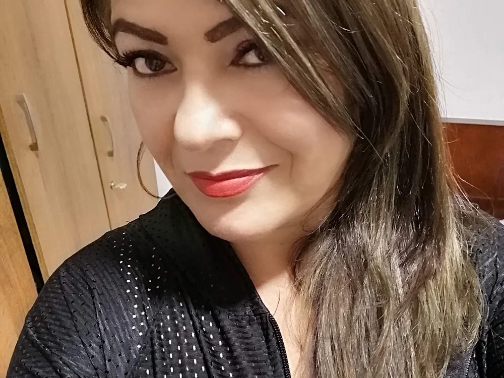 Krystal_hot_ offline chatrum