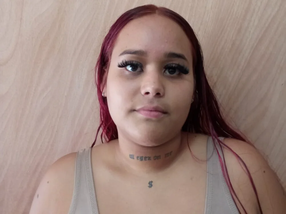 Chat +18 off-line de oriana_gahew01