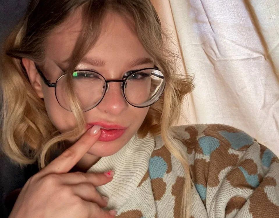 IvyBriggs 離線 XXX 聊天